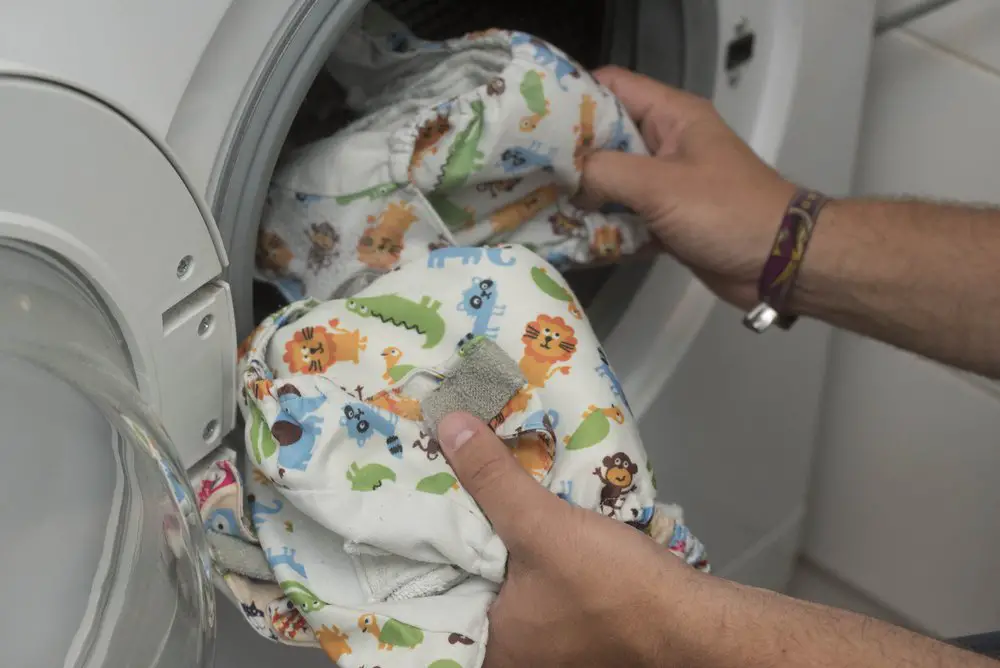 How to Wash Cloth Diapers? (StepbyStep Guide) Parenting Mode