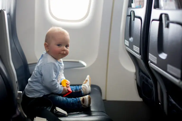 12 Practical Tips for Traveling with Cloth Diapers (2023)
