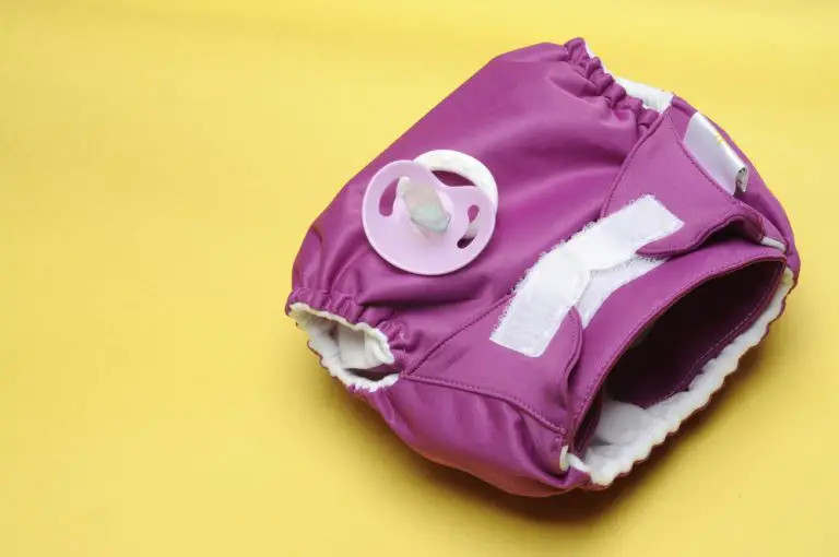 All-In-One Cloth Diapers: The Beginner’s Guide (2023)