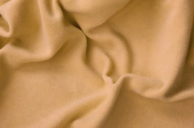 Fleece Fabric: Properties, Pricing & Sustainability (2023)
