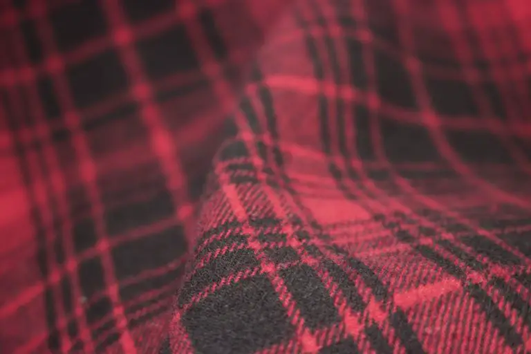 Flannel Fabric: Properties, Pricing & Sustainability (2023)