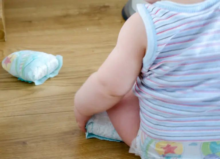 10 Best Diapers for Blowouts in 2023 [That Actually Work]
