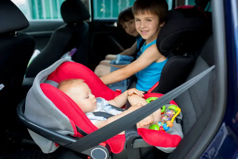 12 Best Car Seats for 3 Across in 2023 (Narrow & Safe)